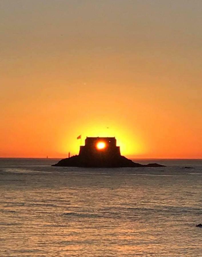 Studio Bord De Plage Des Bas Sablons Saint Malo Экстерьер фото